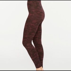 SPANX Look at Me Now Leggings